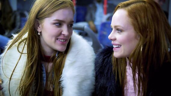 Самый страстный длительный секс двух рыжих девушек с негром